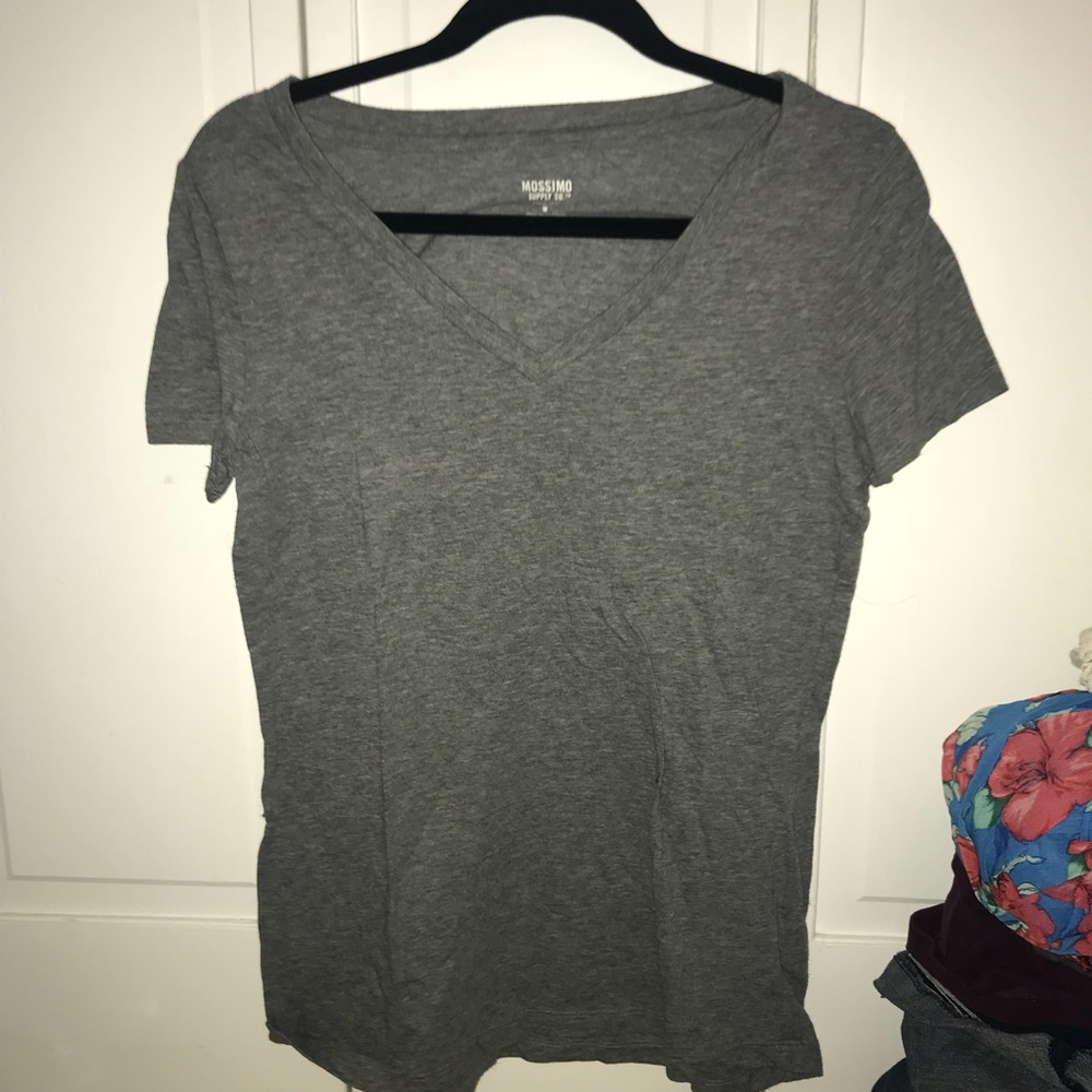 mossimo dark gray v neck